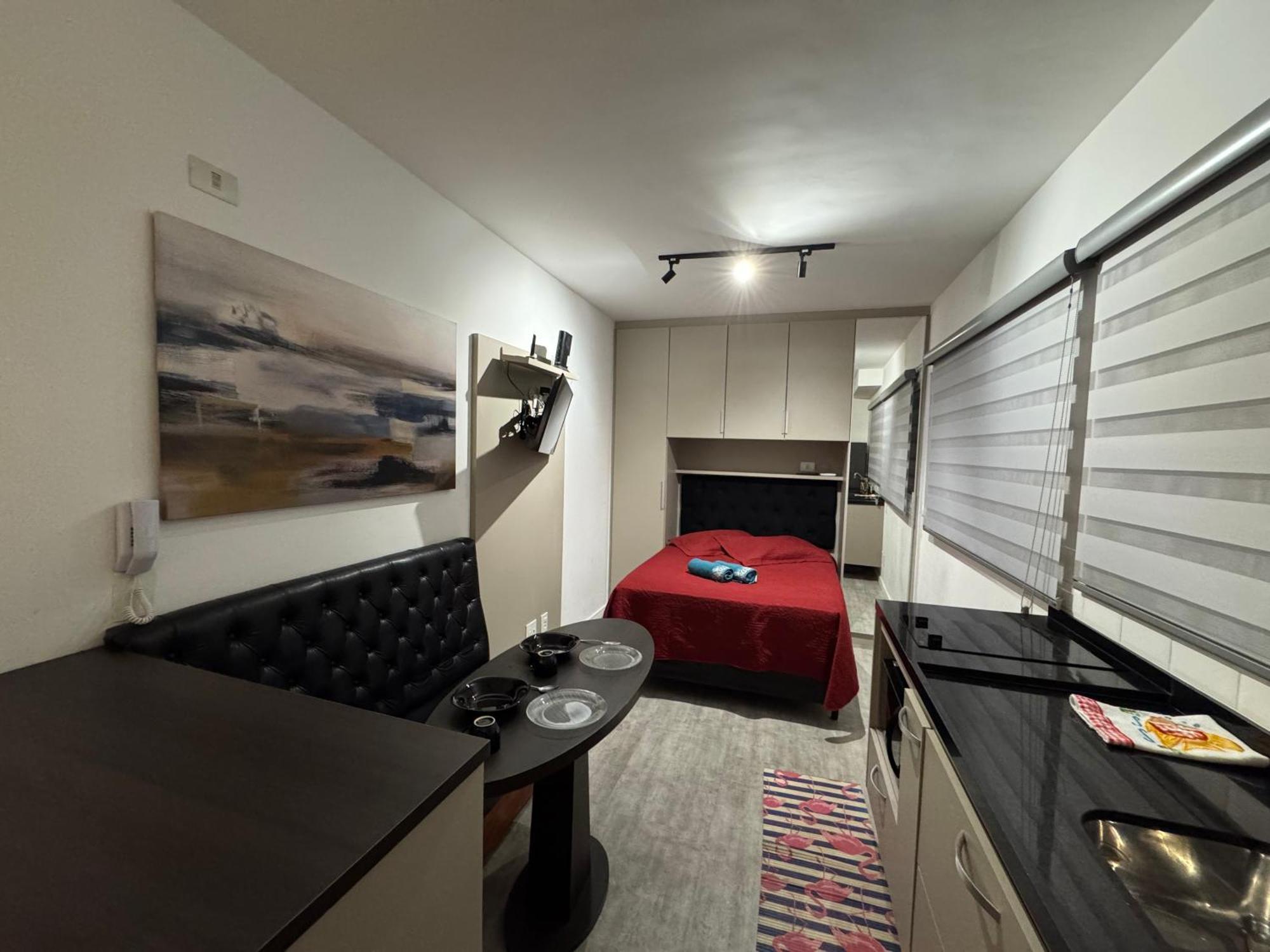 Apartamento Studio404 - Cozy Loft In The Heart Of - Short & Long